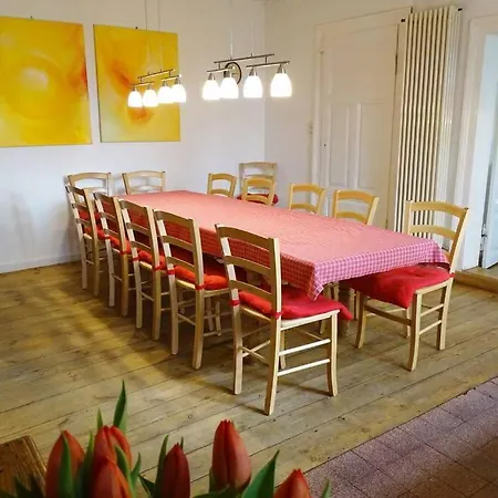 Gaestehof Brockum, Altes Bauernhaus, Grosser Garten *