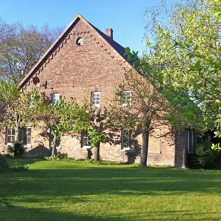 Gaestehof Brockum, Altes Bauernhaus, Grosser Garten Apartamento Brockum