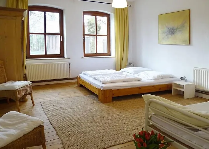 Gästehof Brockum, Altes Bauernhaus, Großer Garten *